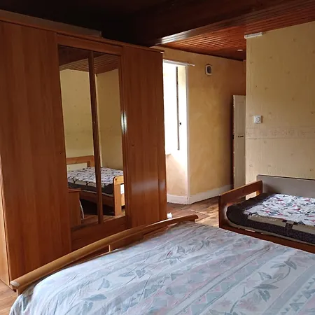 Hébergement de vacances L'escoferii